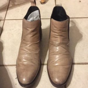 Kenneth Cole Chelsea Boots
